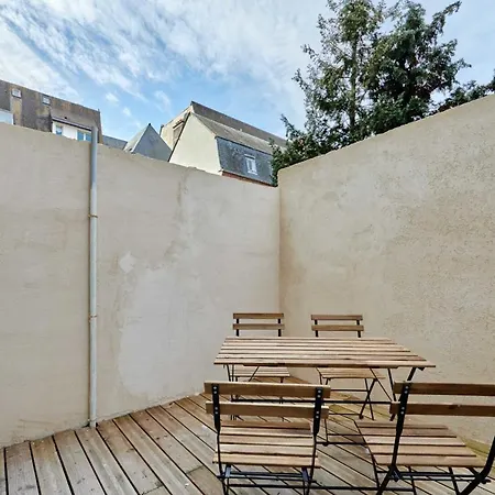 Magnificent 1-bedroom Port Deauville