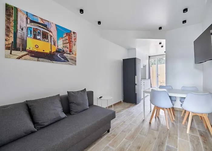 Magnificent 1-bedroom Port *